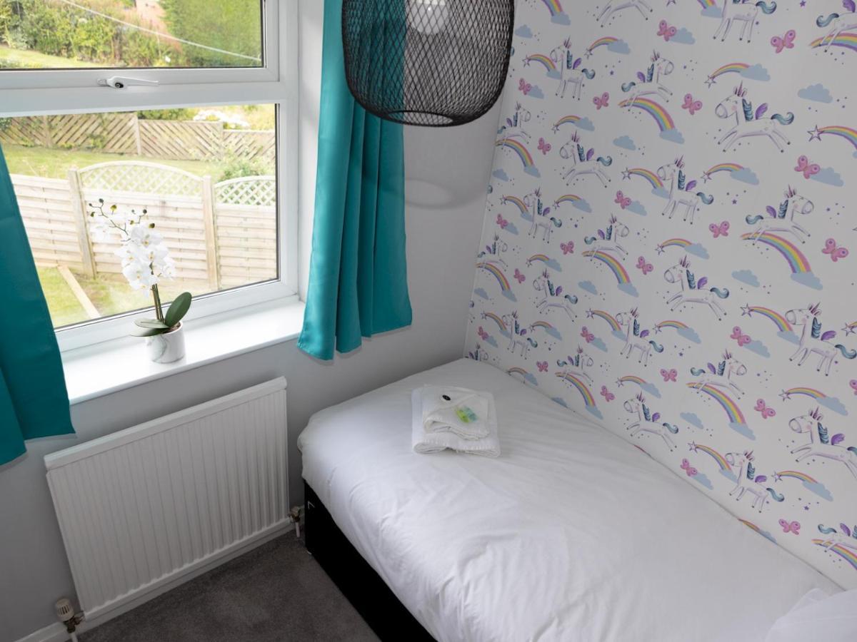 Pass The Keys Amazing 4 Bedroom Property- Hot Tub & Sea Views Scarborough Exterior photo